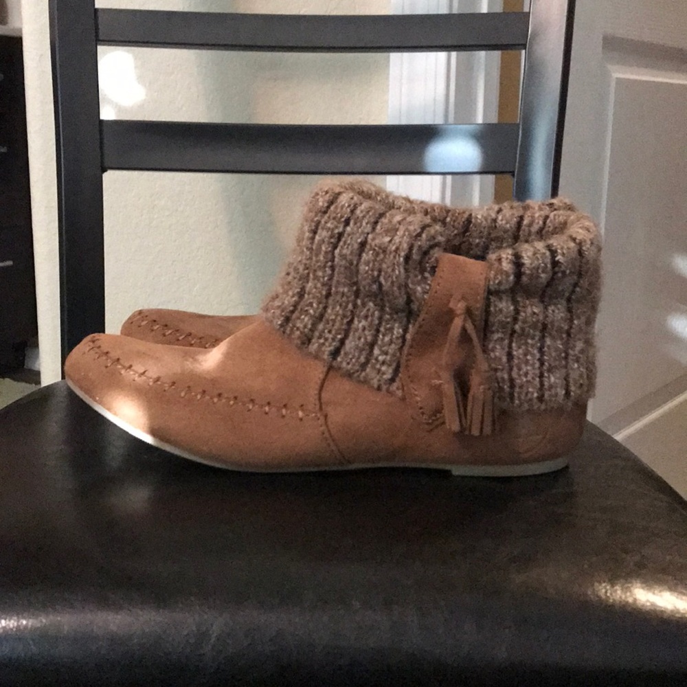 Airwalk Women's COCOON SWEATER BOOTIE Shoes